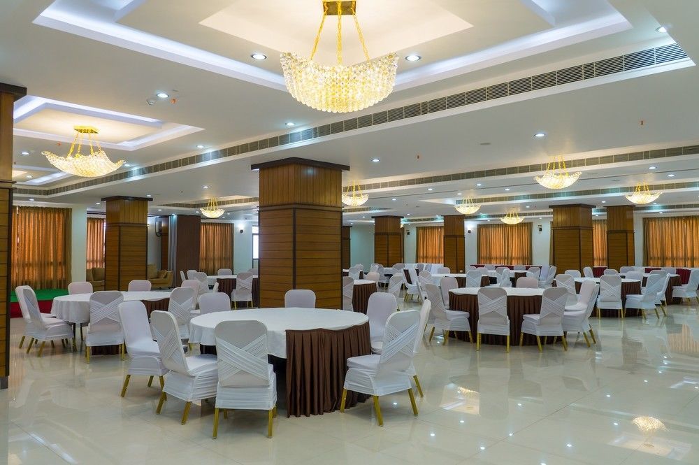 Hotel Saptagiri Hajdarábád Exteriér fotografie